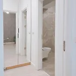 Riverside Exclusive Апартаменти