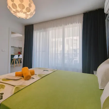 Riverside Exclusive Appartement Boekarest