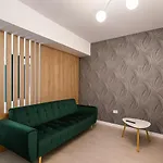 Riverside Exclusive *